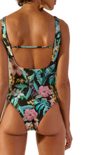 Load image into Gallery viewer, One Piece Hawai